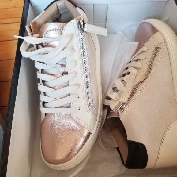Rose gold+ivory wedge sneaker w zipper detail - Picture 2 of 5